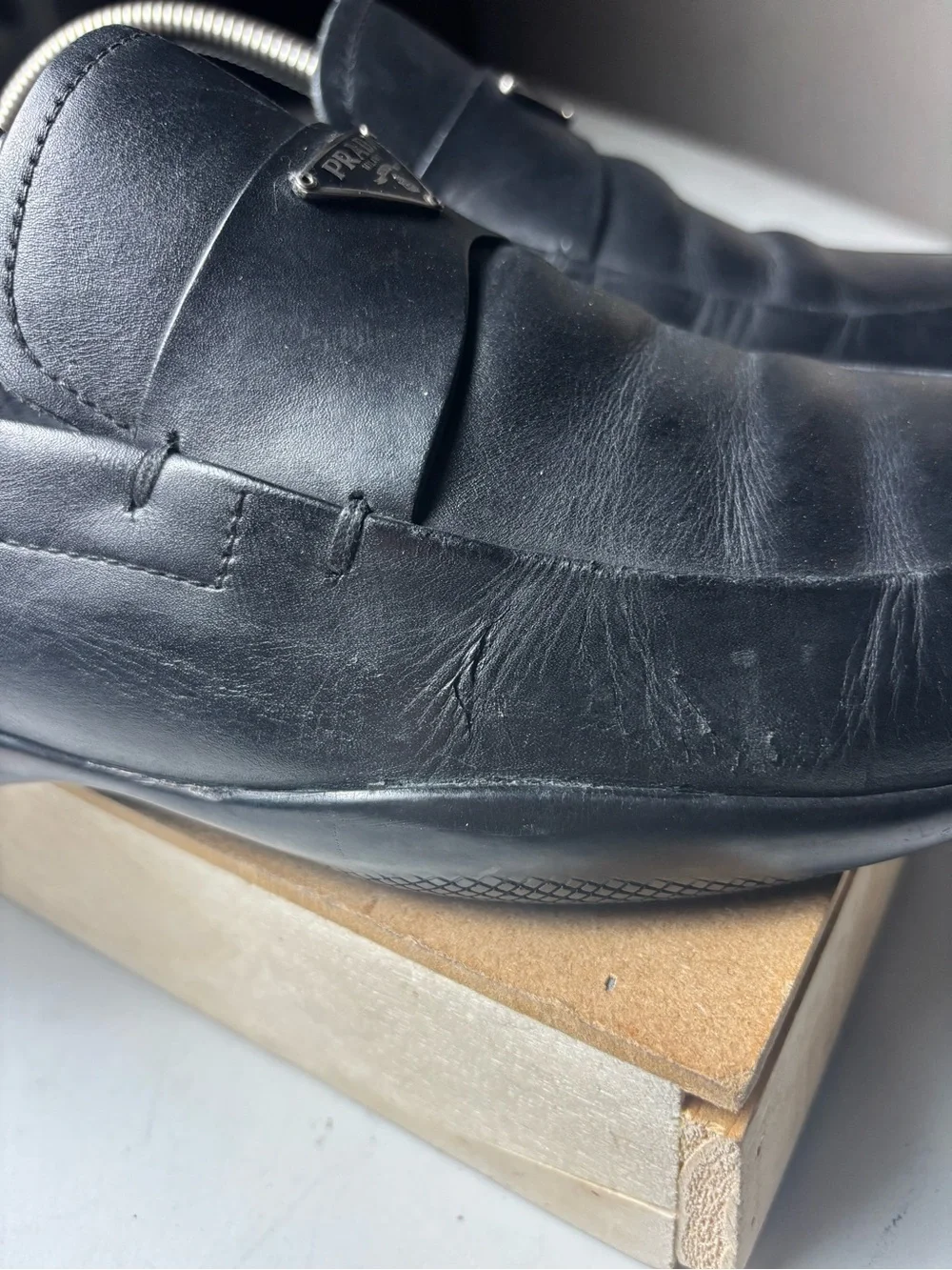 Prada Loafers Mens 7.5 UK / 8.5 Black Leather Triangle Logo Italy Preppy glued